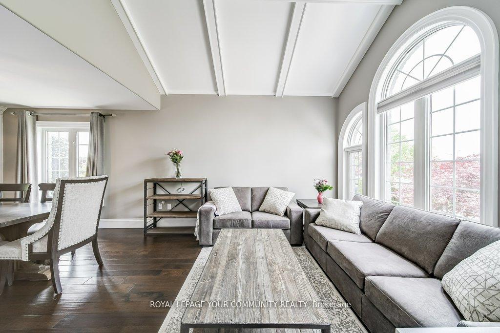 Photo 8 of 96 Kerfoot Crescent, Georgina, Historic Lakeshore Communities — HOMEH