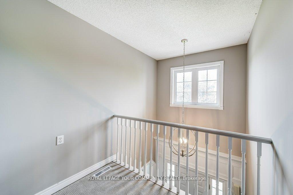 Photo 24 of 96 Kerfoot Crescent, Georgina, Historic Lakeshore Communities — HOMEH