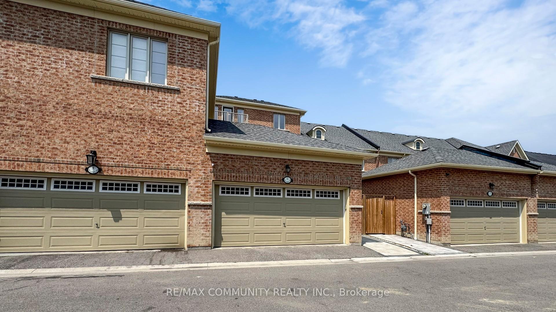 Photo 43 of 11 Clutterbuck Lane NE, Ajax, Northwest Ajax — HOMEH
