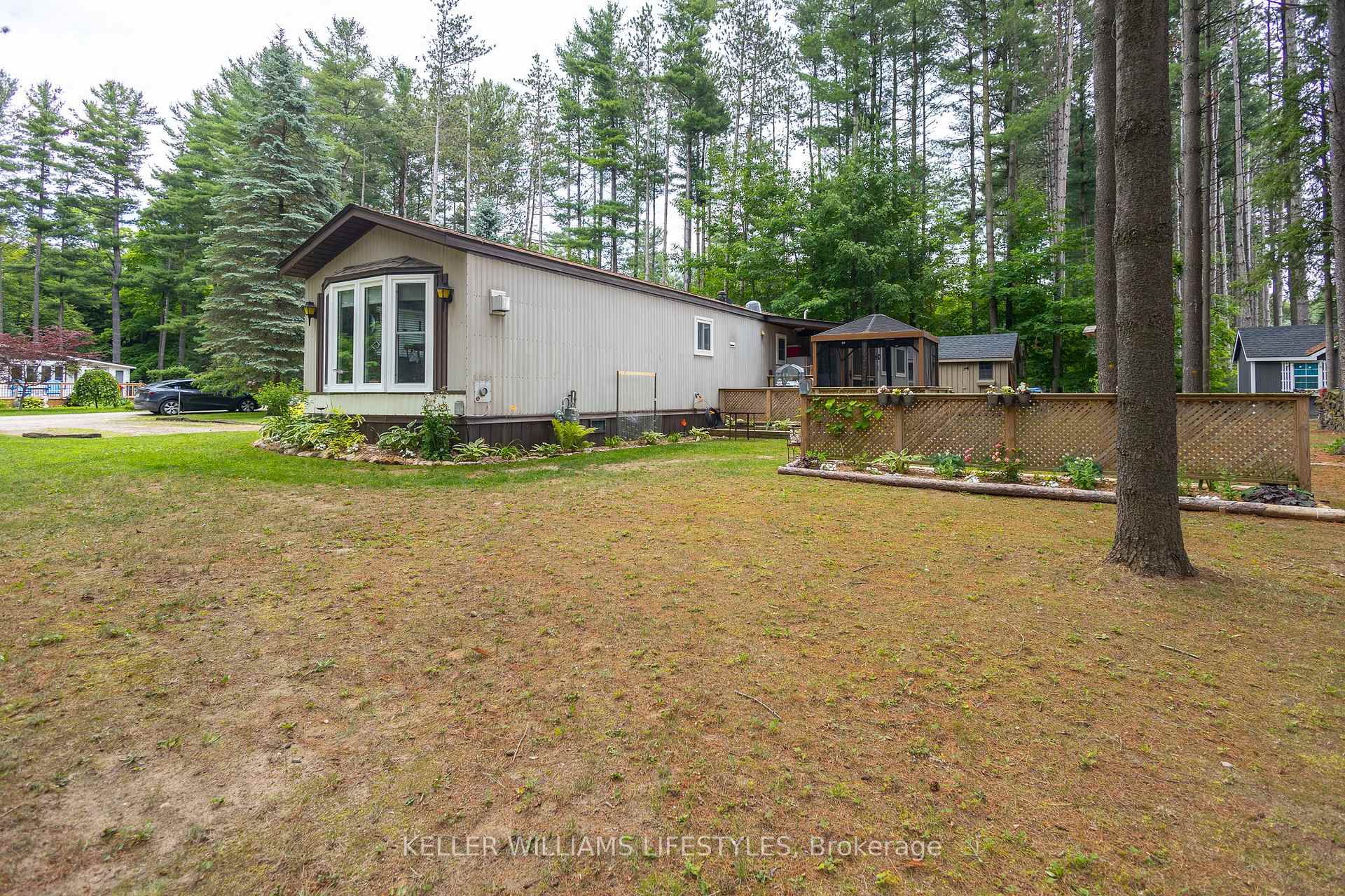 Photo 12 of 202 Chestnut Drive, Central Huron, Goderich Twp — HOMEH