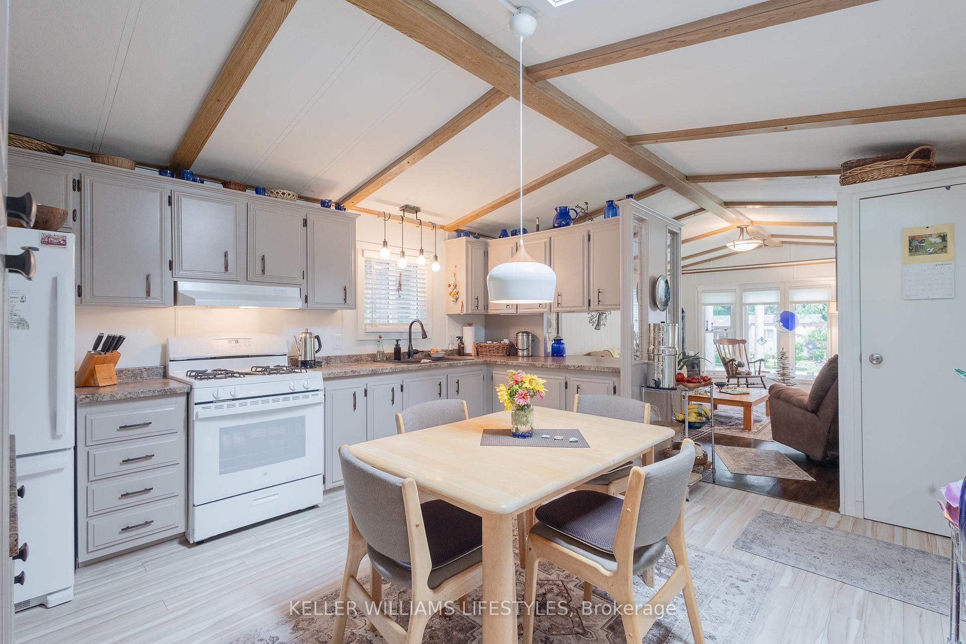 Photo 10 of 202 Chestnut Drive, Central Huron, Goderich Twp — HOMEH
