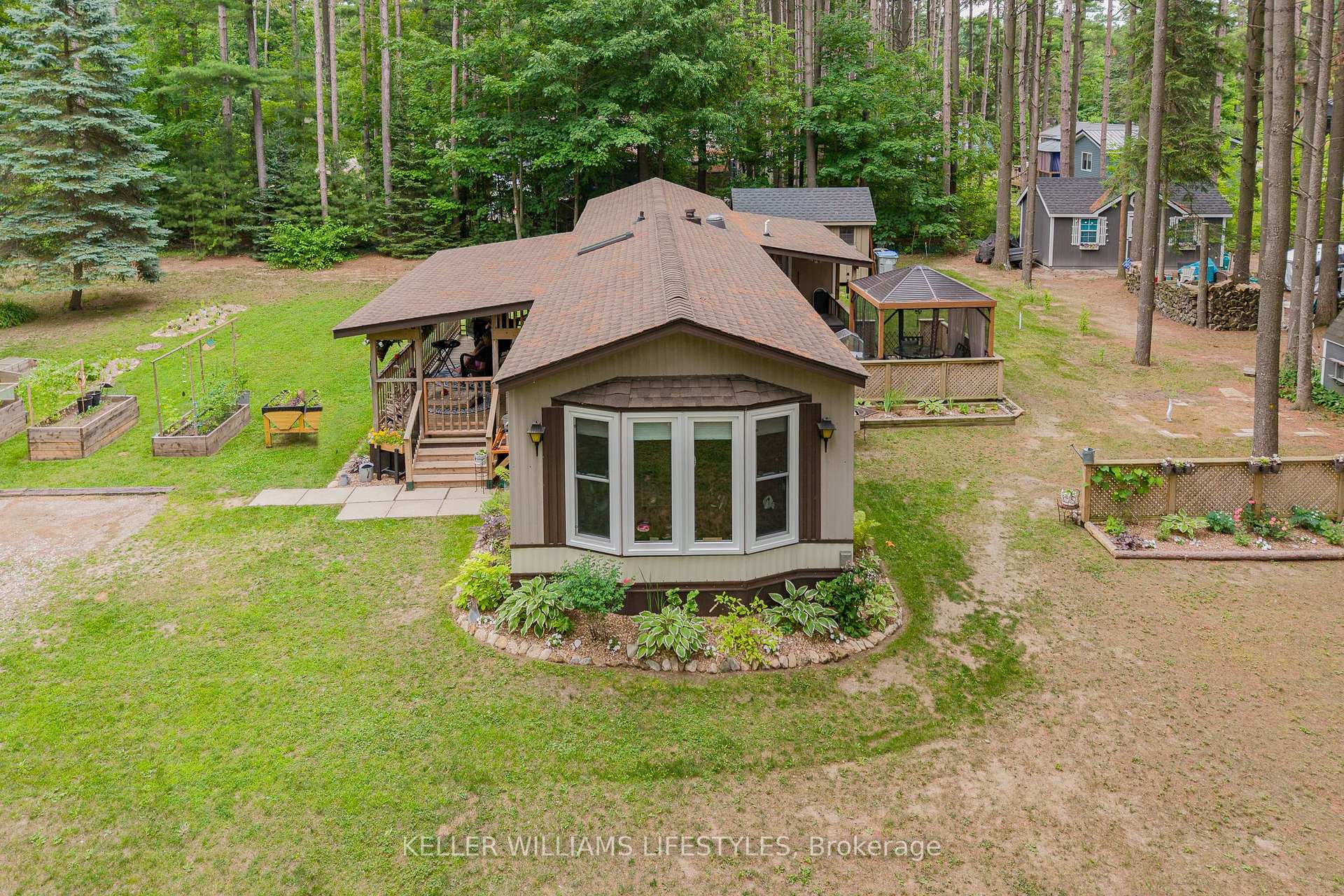 Photo 40 of 202 Chestnut Drive, Central Huron, Goderich Twp — HOMEH