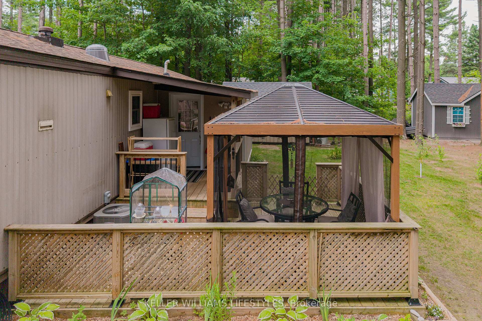 Photo 33 of 202 Chestnut Drive, Central Huron, Goderich Twp — HOMEH