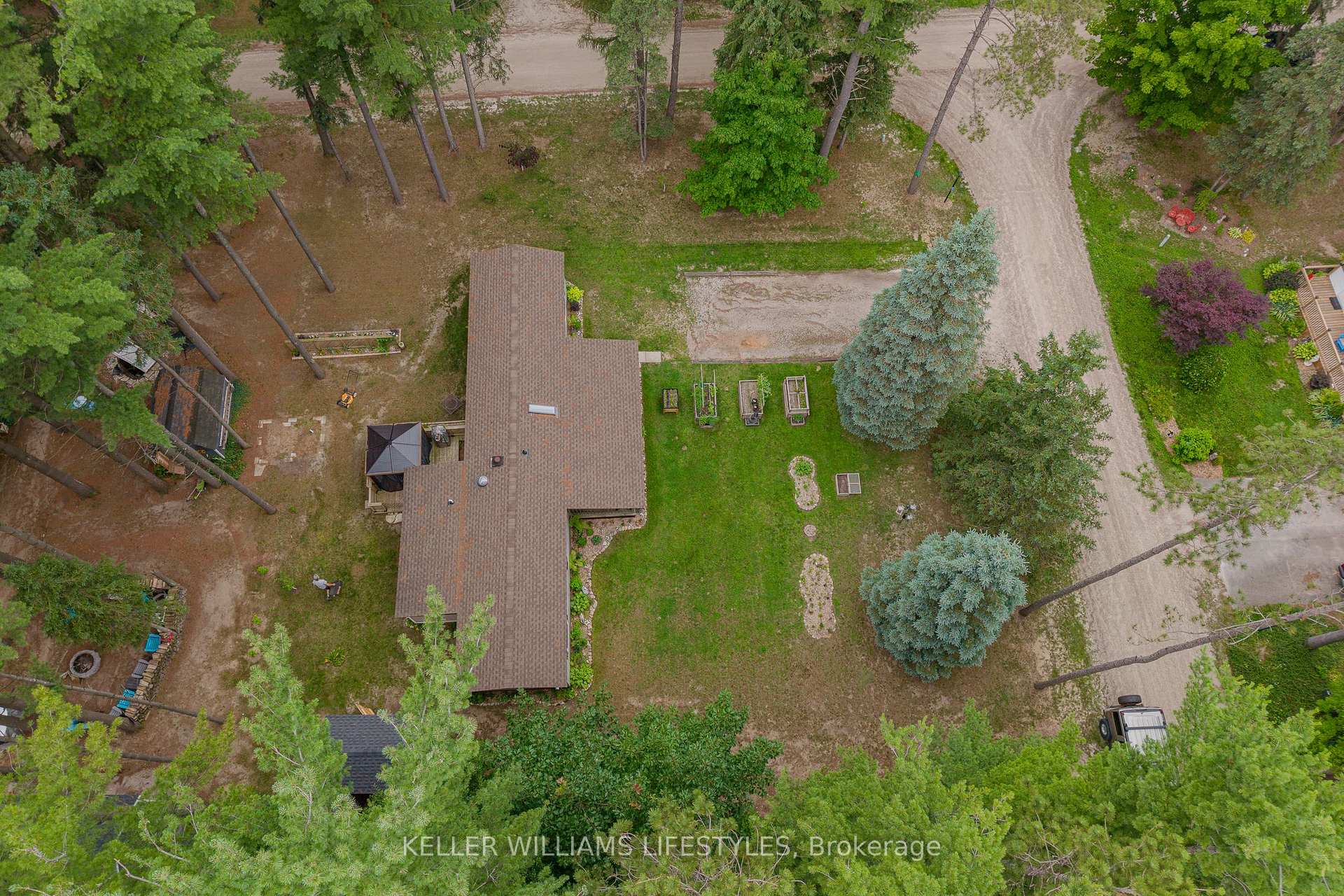 Photo 36 of 202 Chestnut Drive, Central Huron, Goderich Twp — HOMEH