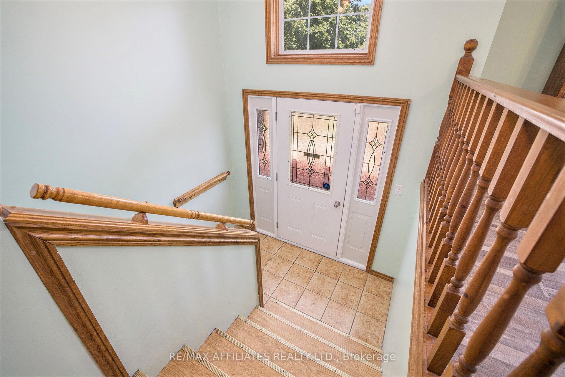 Photo 7 of 13481 38 Highway, Central Frontenac, Frontenac Centre — HOMEH