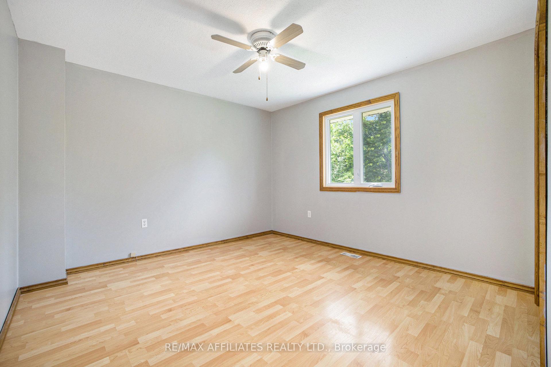 Photo 18 of 13481 38 Highway, Central Frontenac, Frontenac Centre — HOMEH