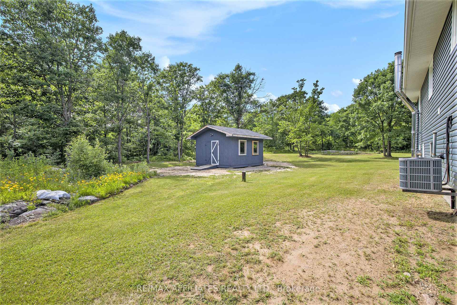Photo 37 of 13481 38 Highway, Central Frontenac, Frontenac Centre — HOMEH