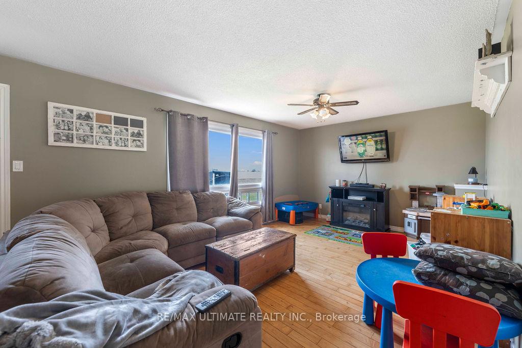 Photo 9 of Unit 9, 269615 Grey Road, Grey Highlands — HOMEH