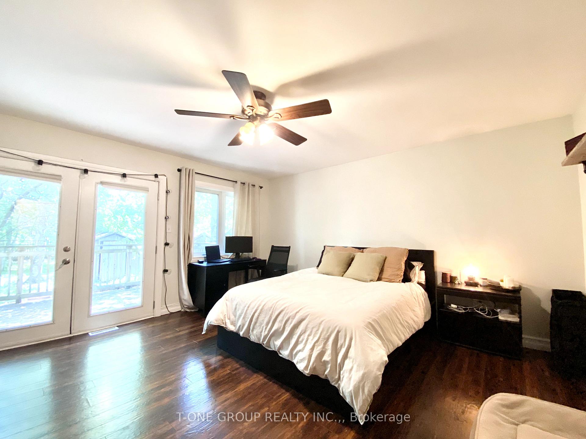 Photo 14 of Unit Back, 251 Cox Mill Road, Barrie, Innis-Shore — HOMEH