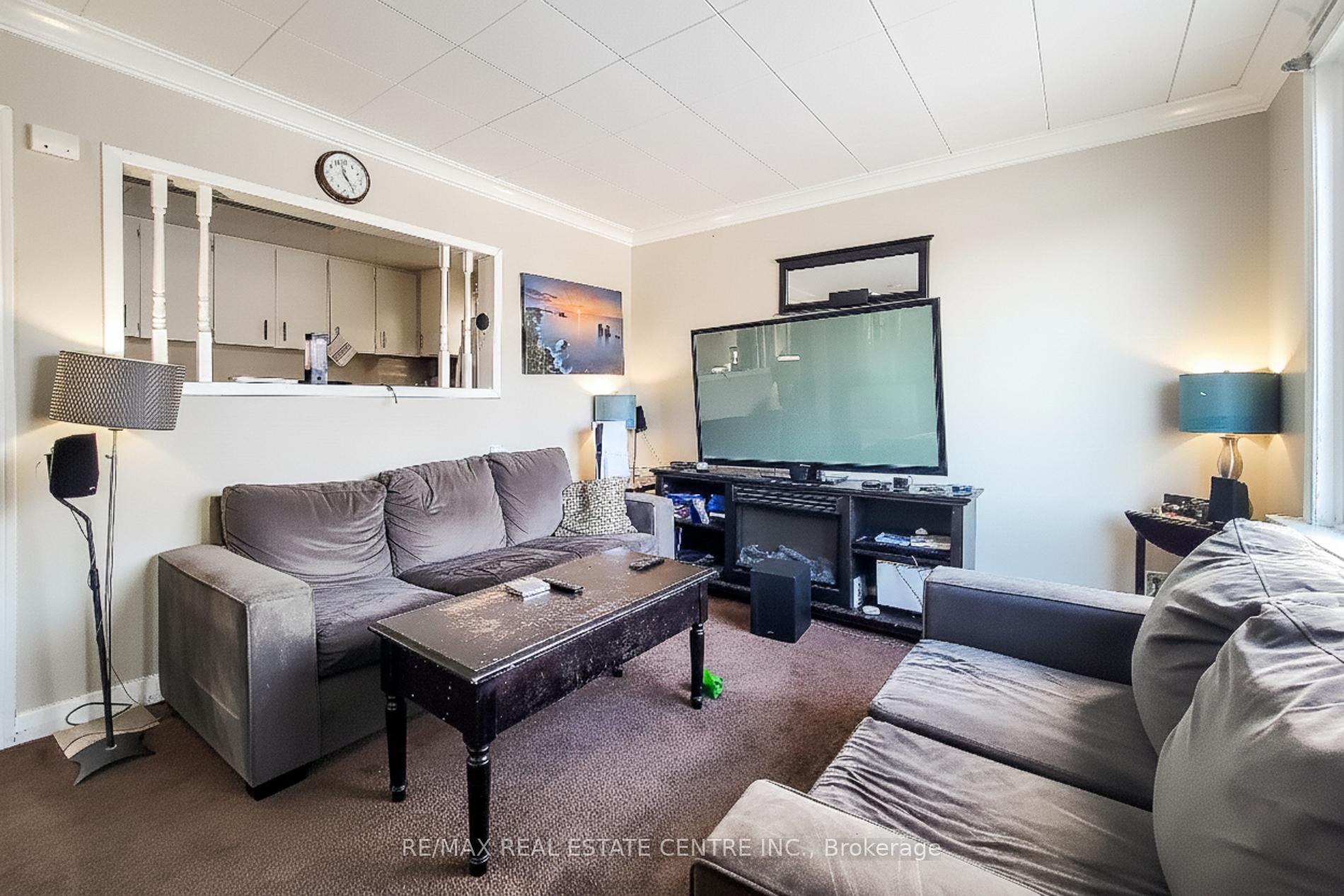 Photo 7 of 558 Barnaby Street, Hamilton, Parkview — HOMEH