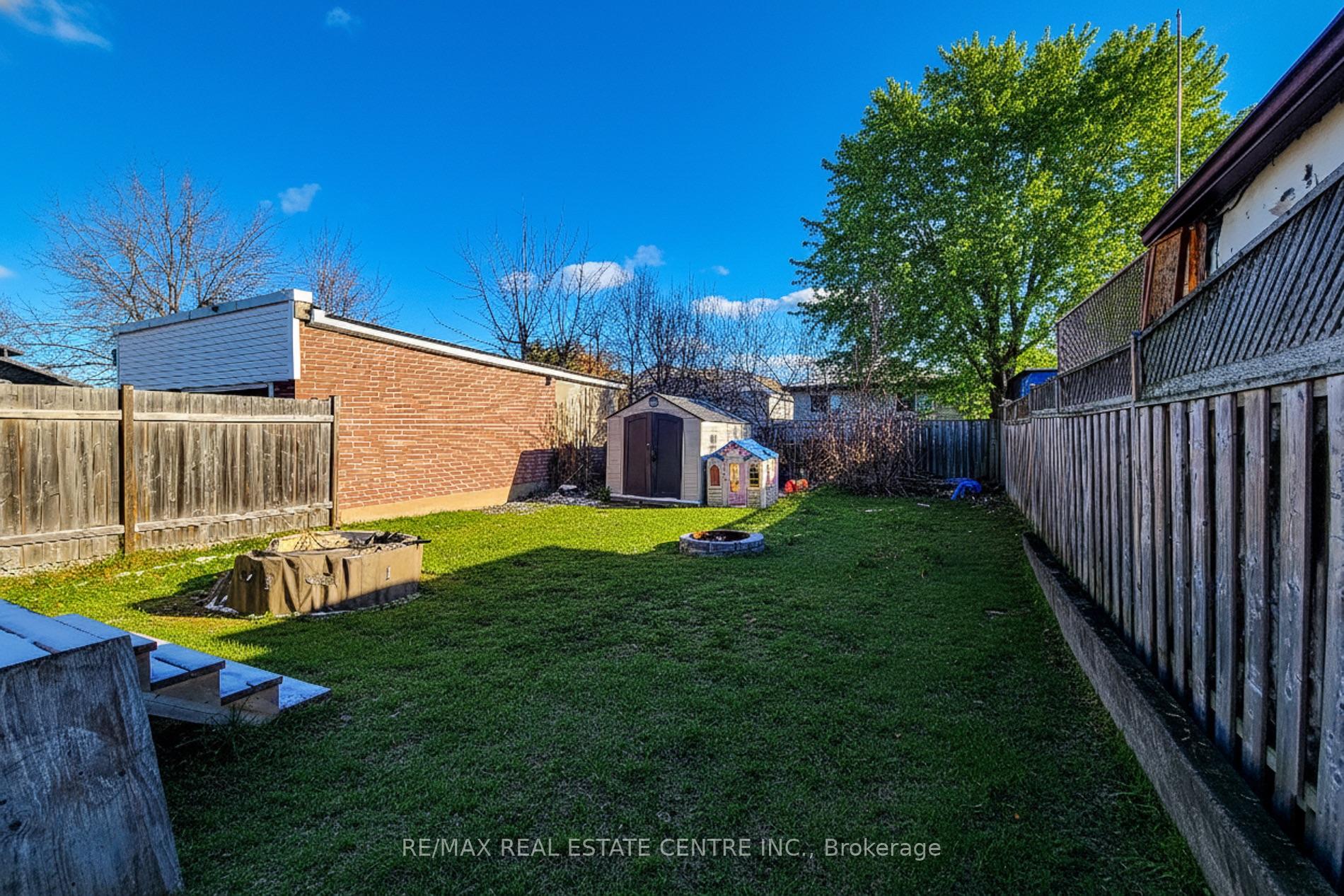 Photo 33 of 558 Barnaby Street, Hamilton, Parkview — HOMEH