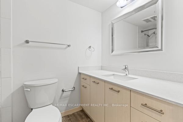 Photo 6 of Unit 302, 220 Cannon Street E, Hamilton, Beasley — HOMEH