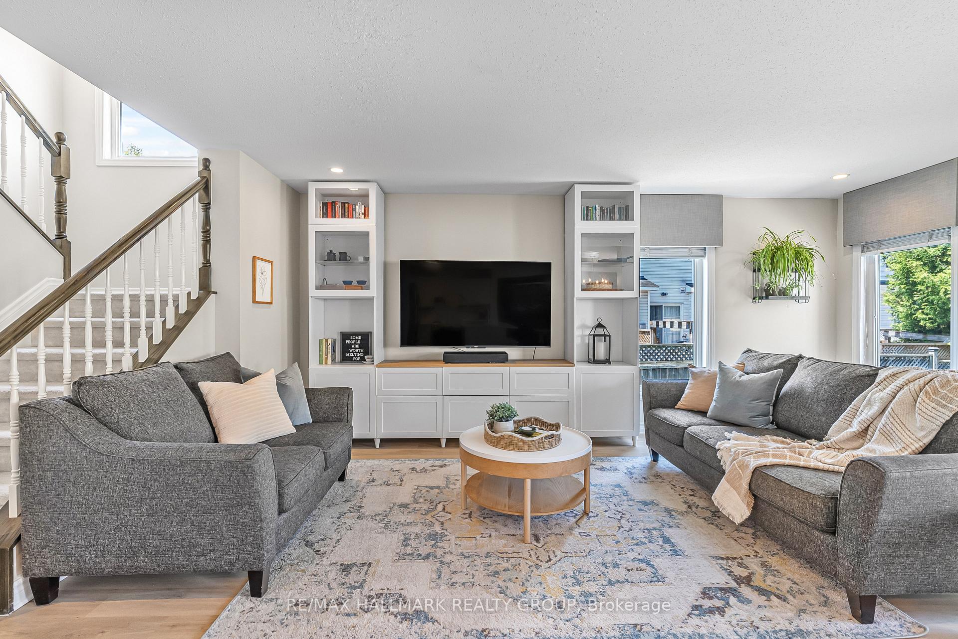 Photo 9 of 257 Moss Grove Street, Ottawa, Barrhaven - Strandherd — HOMEH