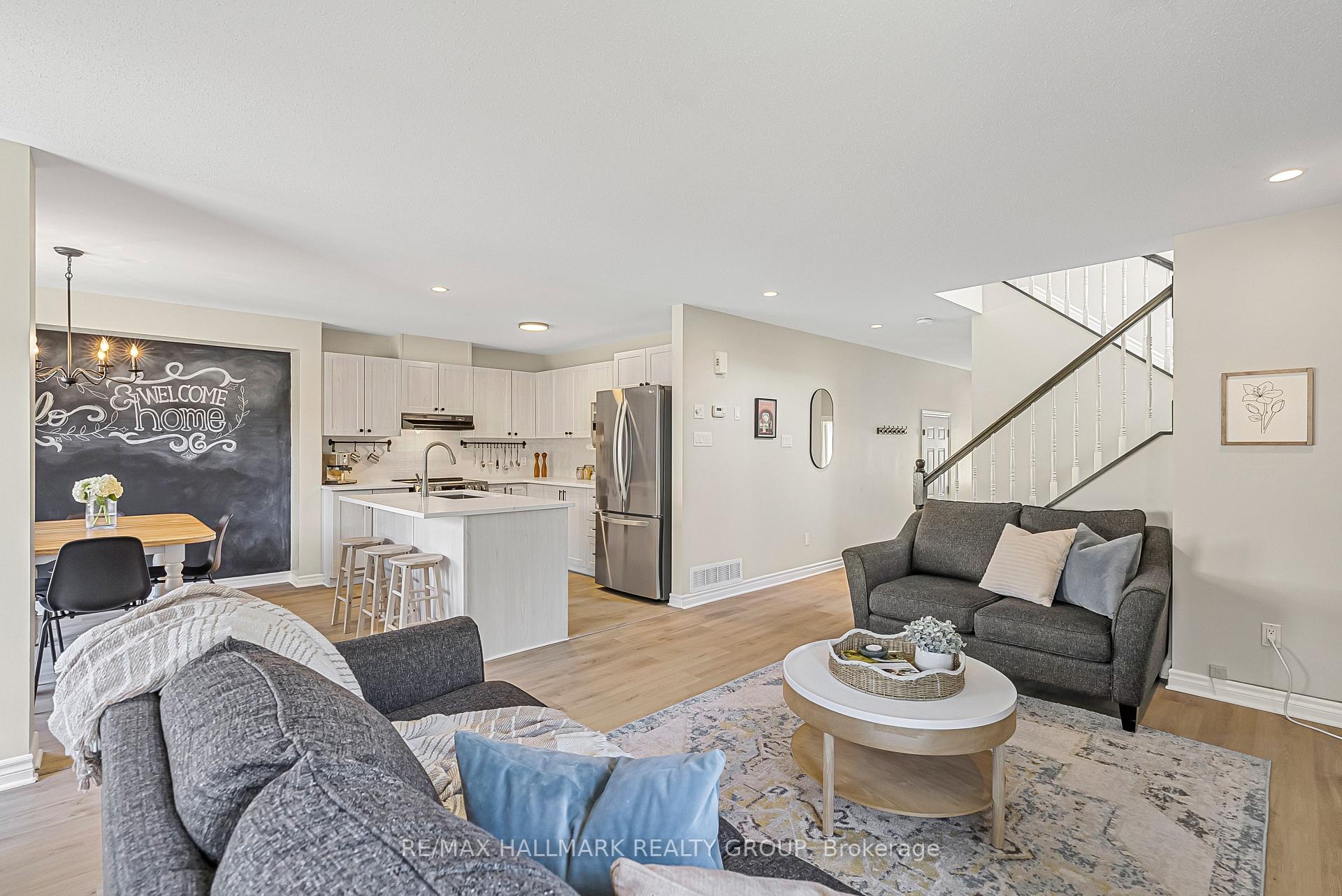 Photo 13 of 257 Moss Grove Street, Ottawa, Barrhaven - Strandherd — HOMEH