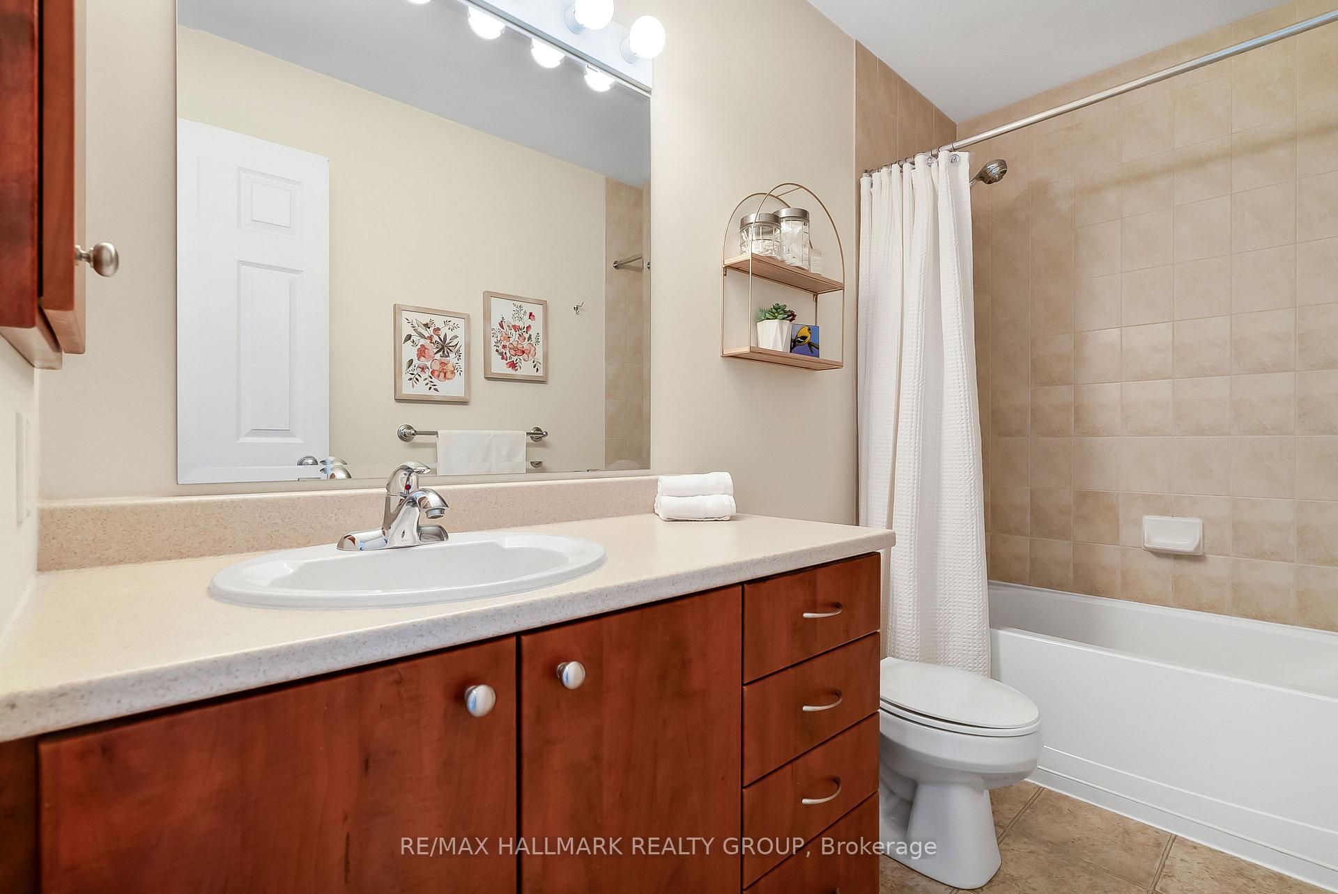 Photo 37 of 257 Moss Grove Street, Ottawa, Barrhaven - Strandherd — HOMEH