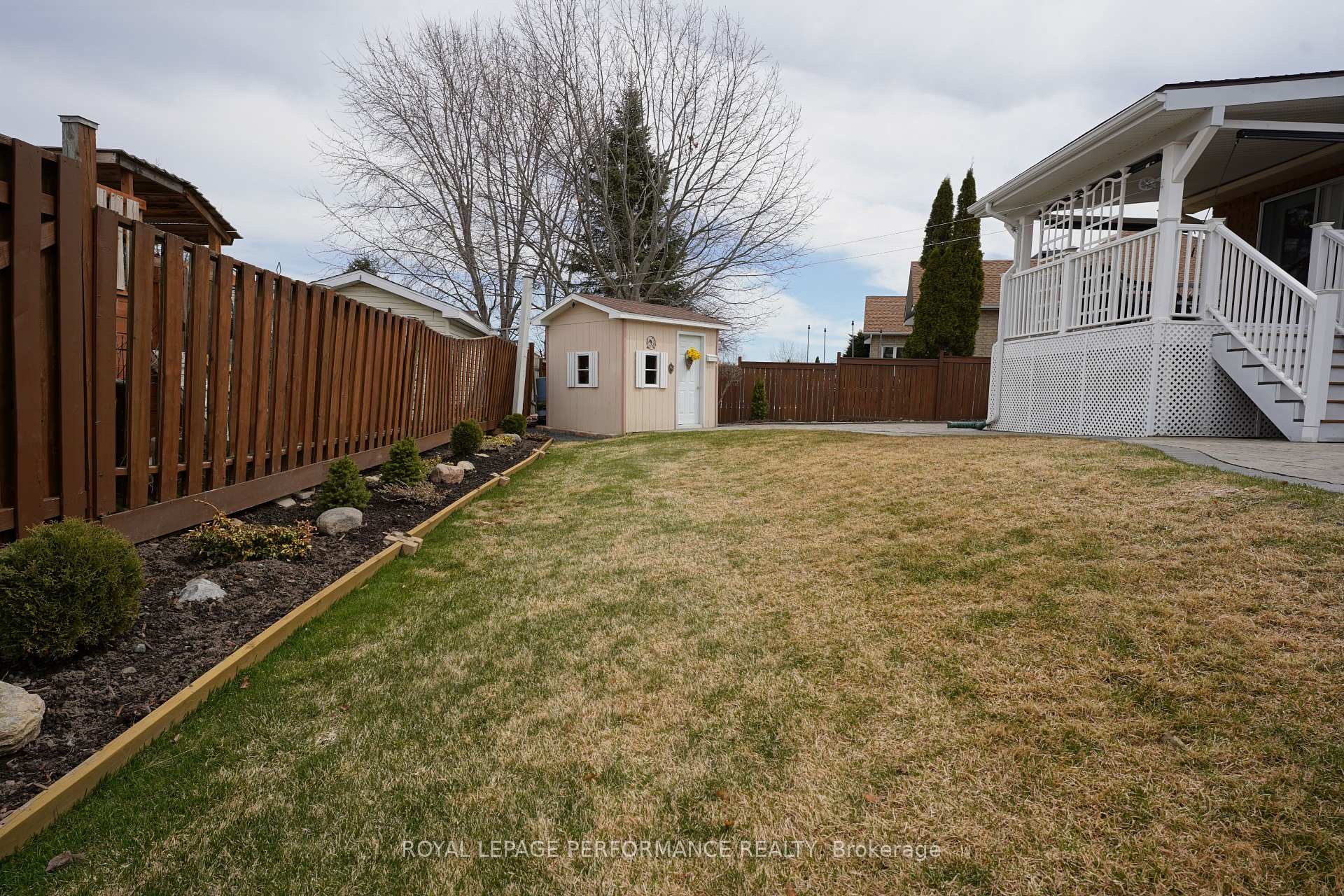 Photo 8 of 1761 MacIntyre Avenue, Cornwall — HOMEH