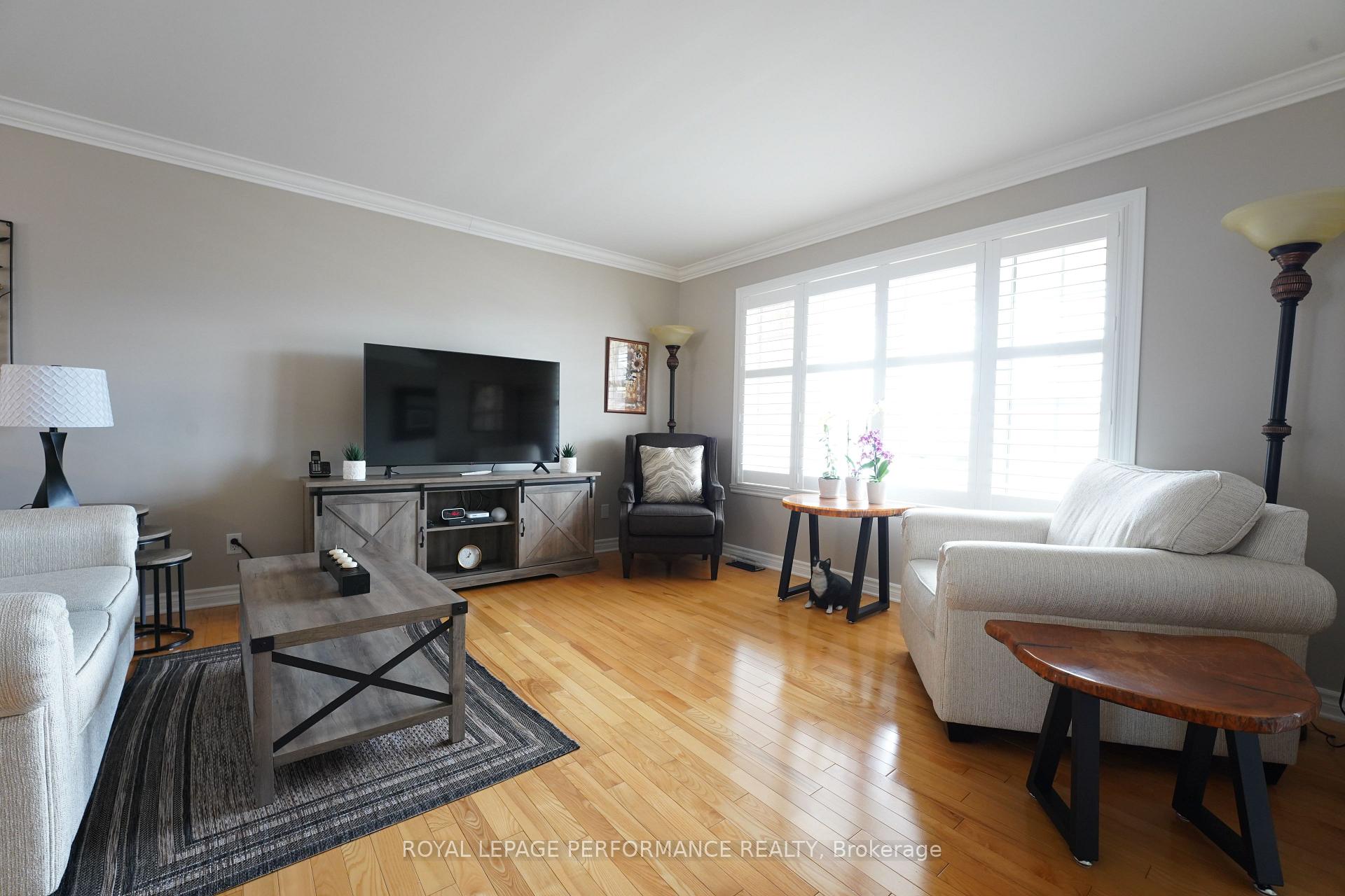 Photo 13 of 1761 MacIntyre Avenue, Cornwall — HOMEH