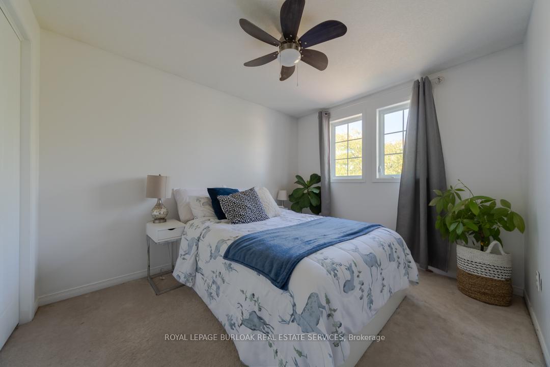 Photo 12 of 118 Silurian Drive, Guelph, Grange Road — HOMEH
