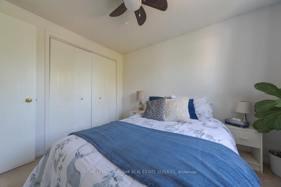 Photo 13 of 118 Silurian Drive, Guelph, Grange Road — HOMEH