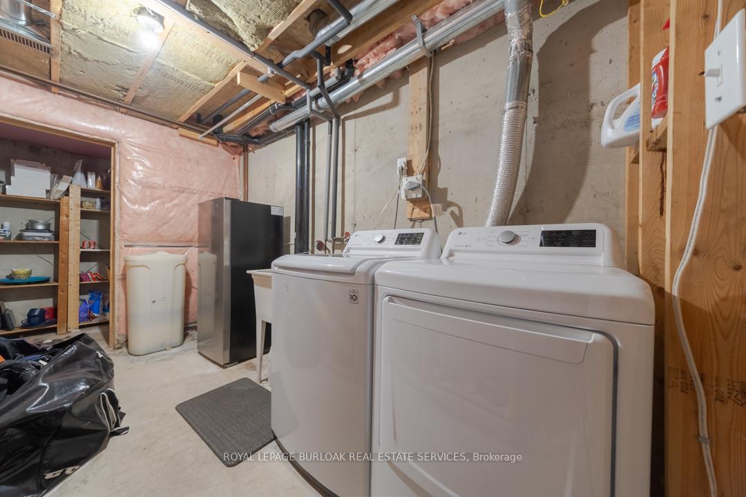 Photo 17 of 118 Silurian Drive, Guelph, Grange Road — HOMEH