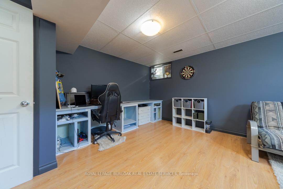Photo 18 of 118 Silurian Drive, Guelph, Grange Road — HOMEH