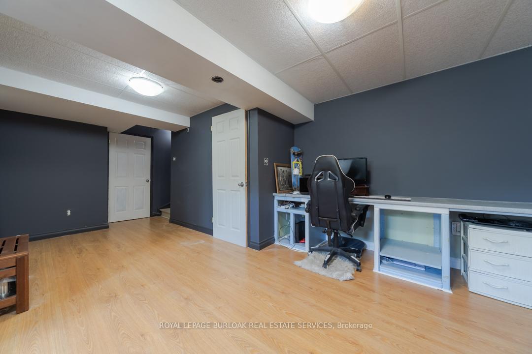 Photo 20 of 118 Silurian Drive, Guelph, Grange Road — HOMEH