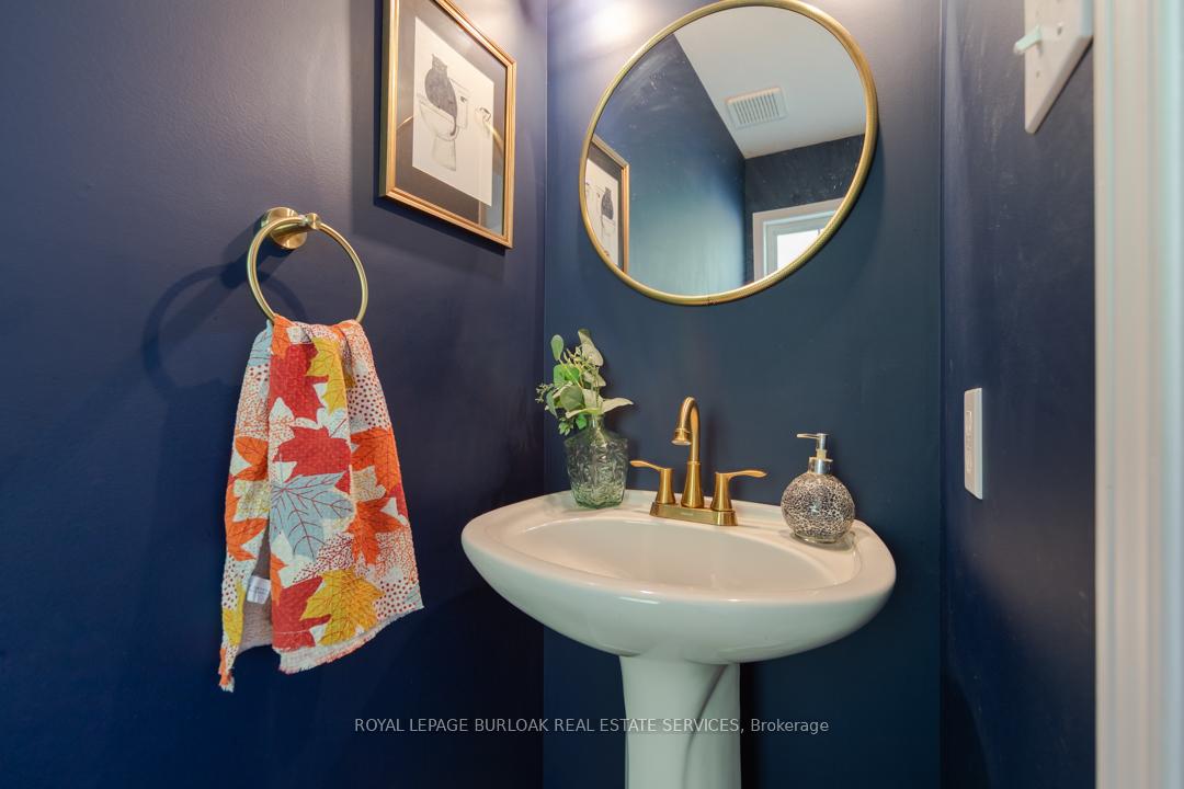 Photo 21 of 118 Silurian Drive, Guelph, Grange Road — HOMEH