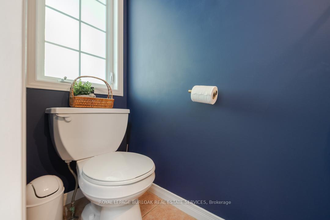 Photo 22 of 118 Silurian Drive, Guelph, Grange Road — HOMEH