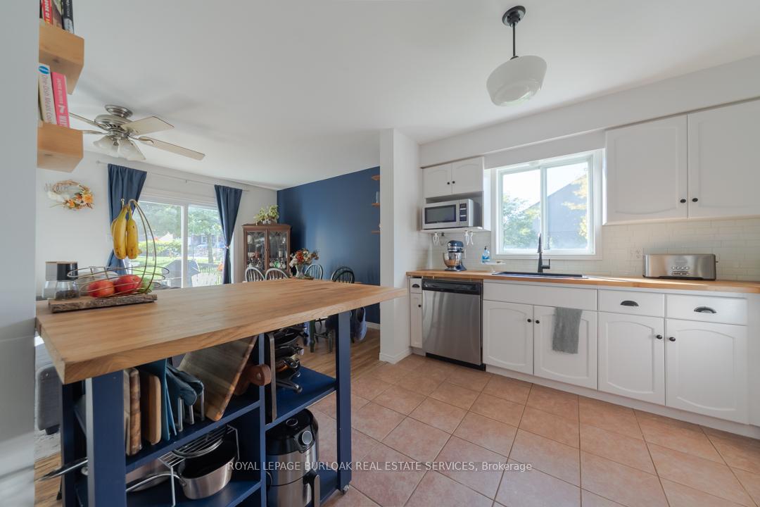 Photo 31 of 118 Silurian Drive, Guelph, Grange Road — HOMEH
