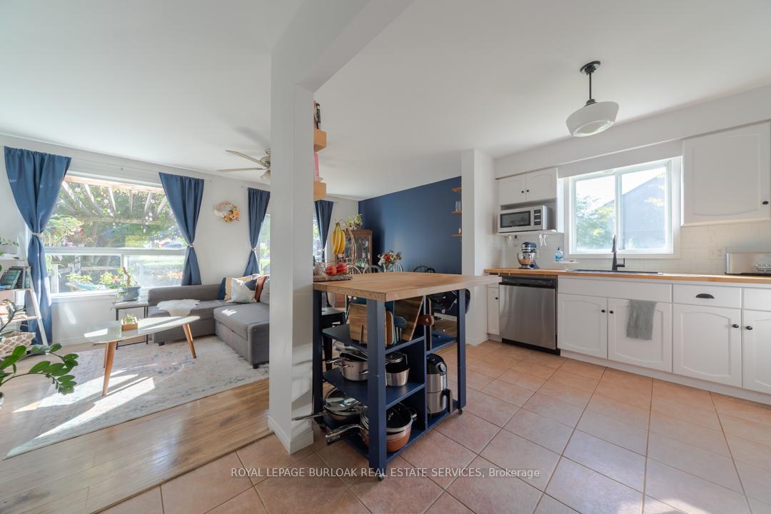 Photo 32 of 118 Silurian Drive, Guelph, Grange Road — HOMEH
