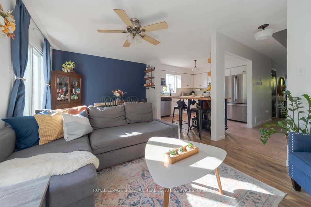 Photo 33 of 118 Silurian Drive, Guelph, Grange Road — HOMEH