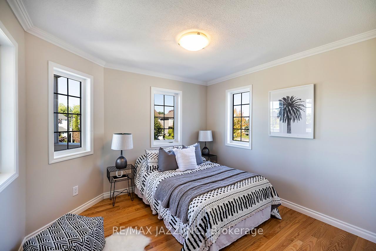Photo 22 of 115 Padfield Drive, Clarington, Bowmanville — HOMEH