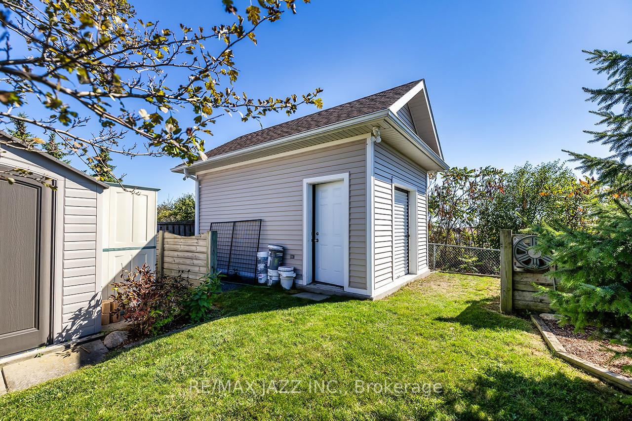 Photo 29 of 115 Padfield Drive, Clarington, Bowmanville — HOMEH