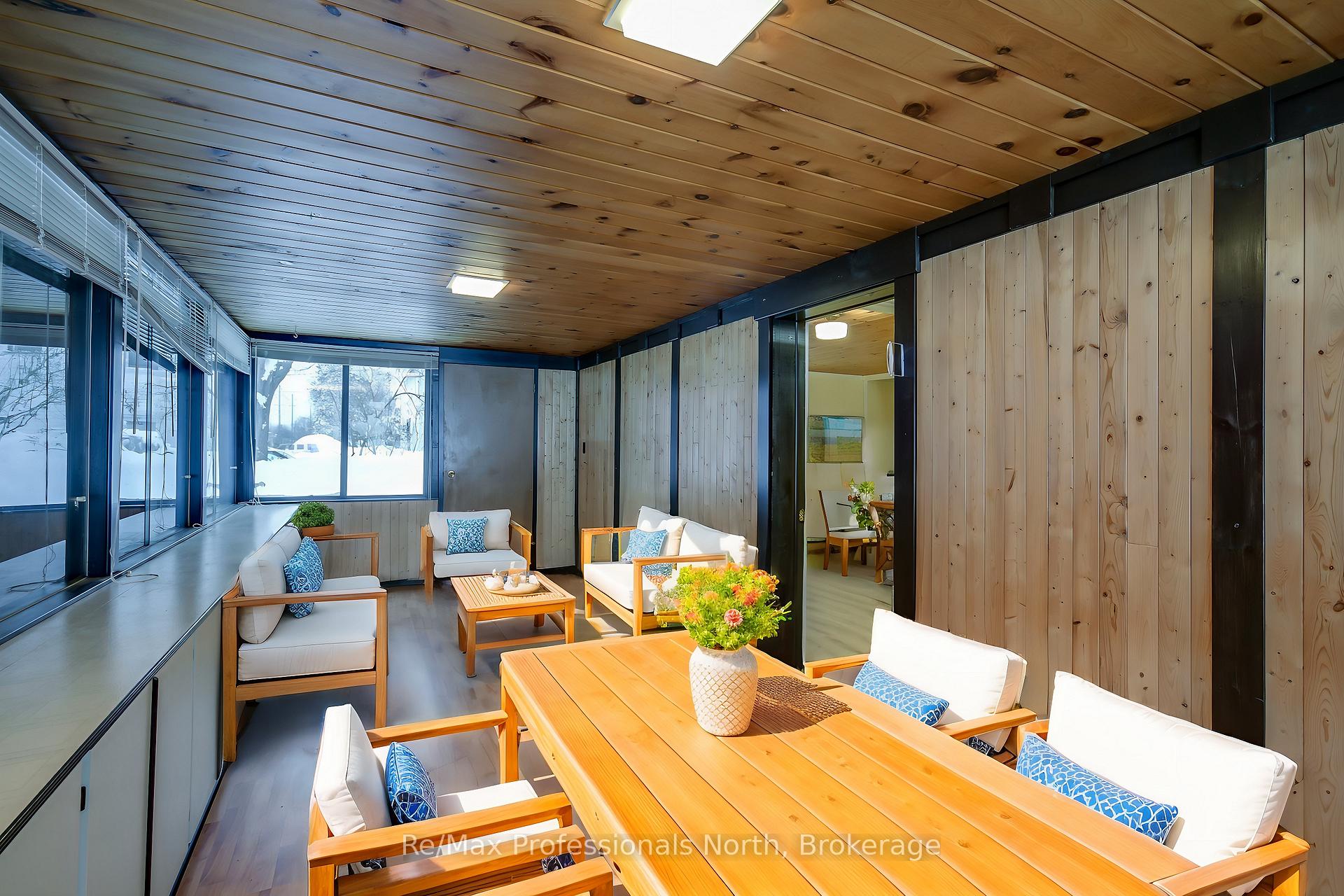 Photo 12 of 340 Bishop Street, Gravenhurst, Muskoka (S) — HOMEH
