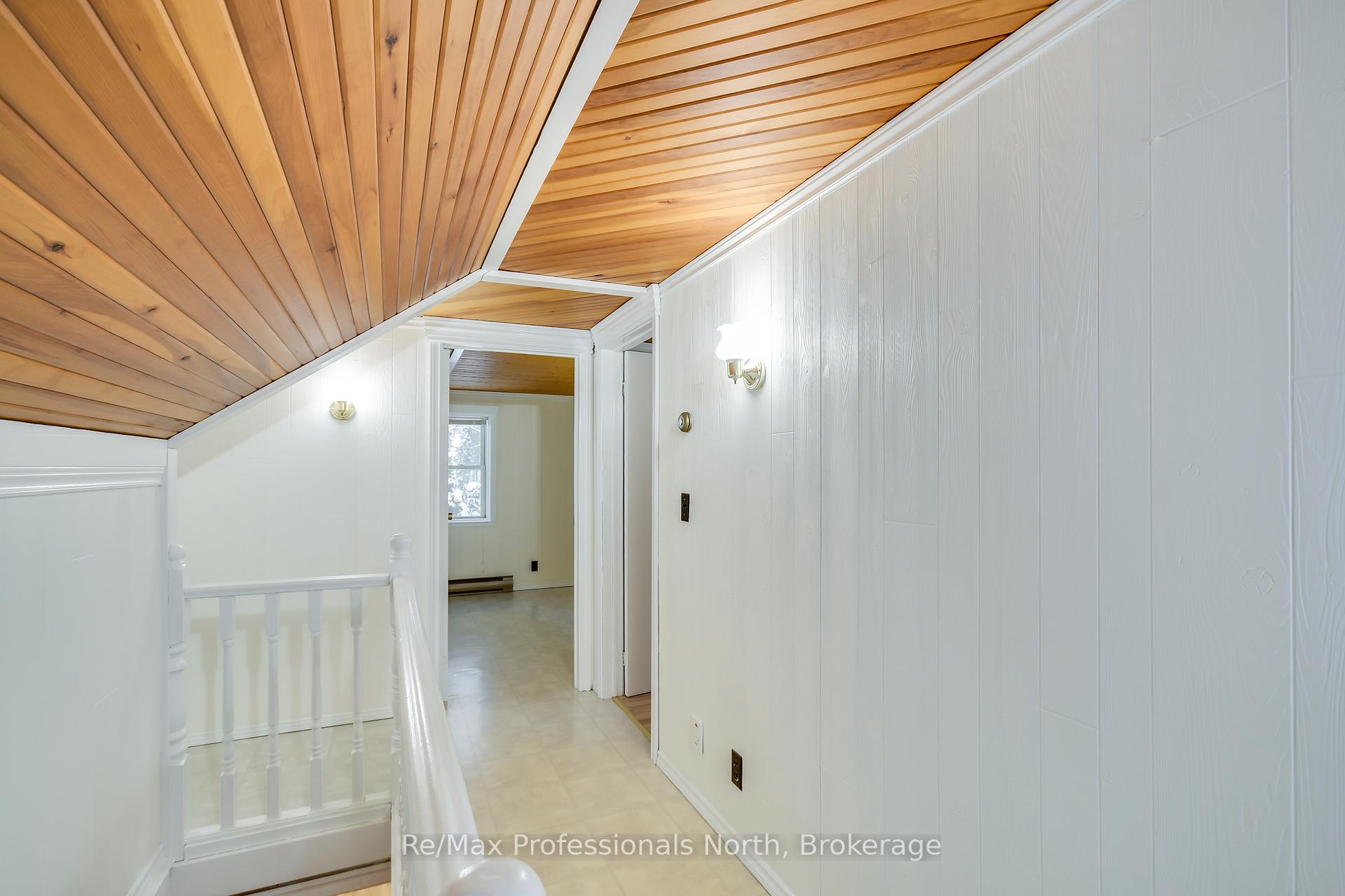 Photo 15 of 340 Bishop Street, Gravenhurst, Muskoka (S) — HOMEH