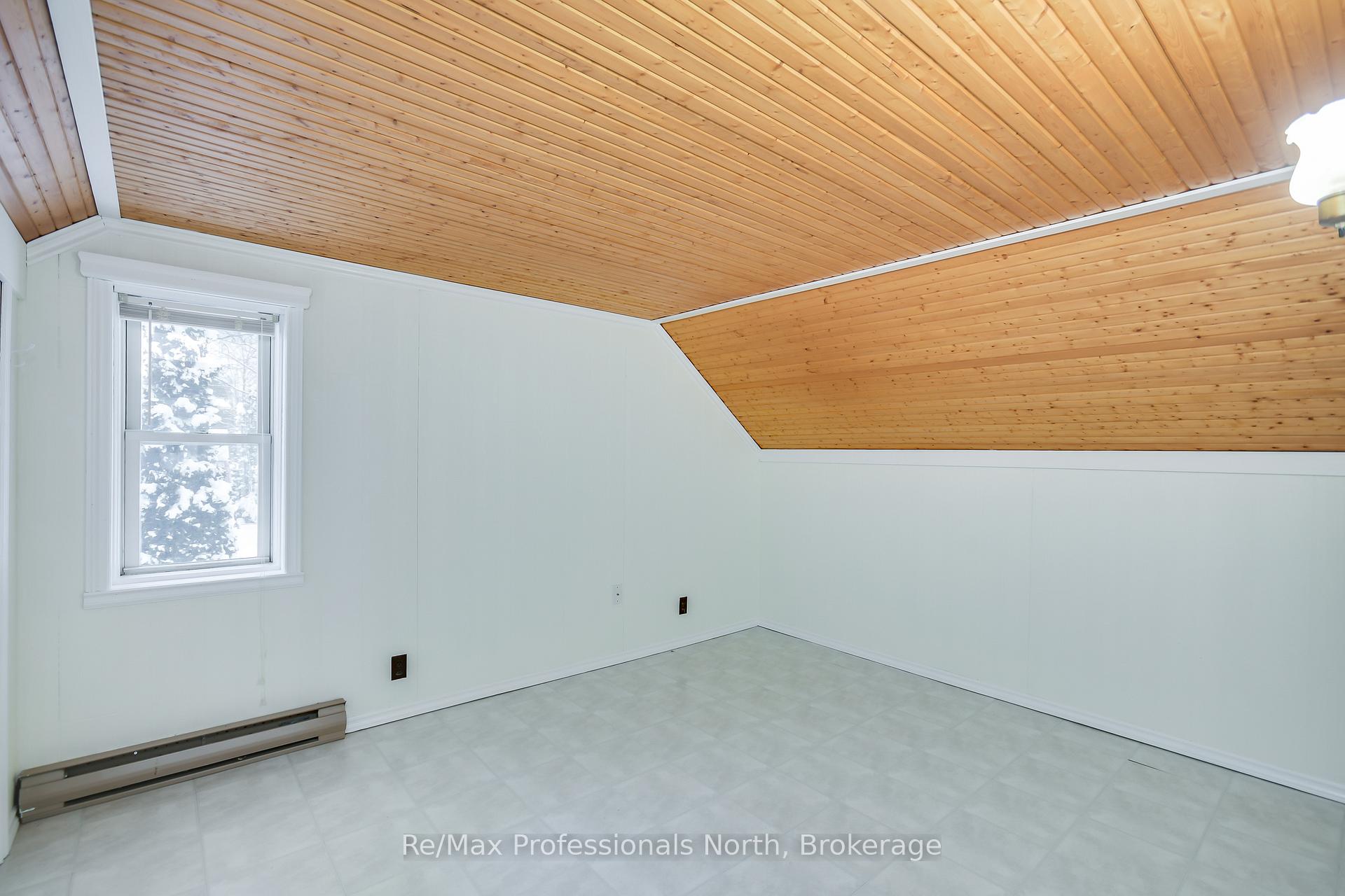 Photo 17 of 340 Bishop Street, Gravenhurst, Muskoka (S) — HOMEH