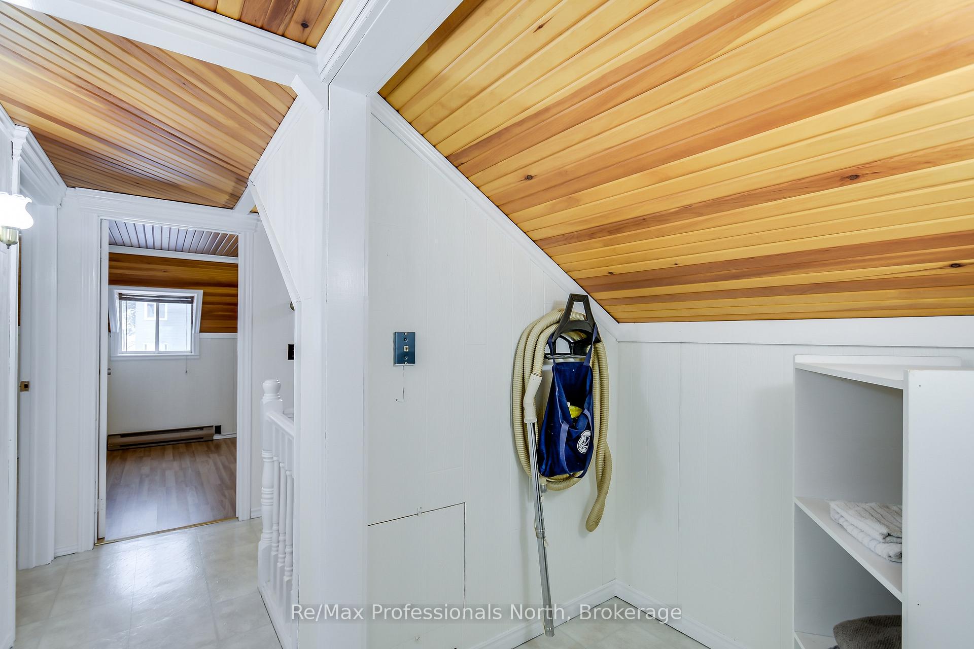 Photo 22 of 340 Bishop Street, Gravenhurst, Muskoka (S) — HOMEH