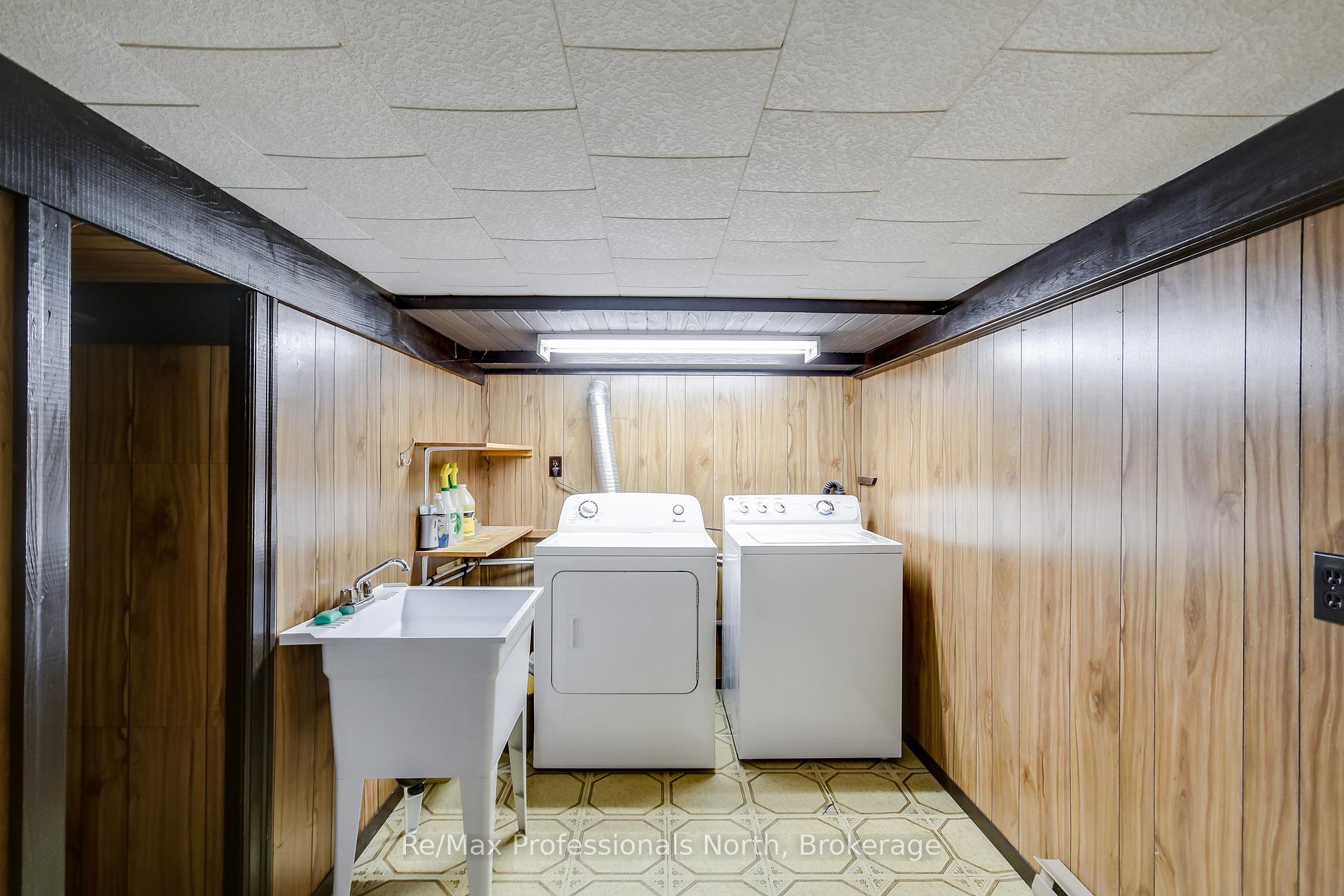 Photo 26 of 340 Bishop Street, Gravenhurst, Muskoka (S) — HOMEH