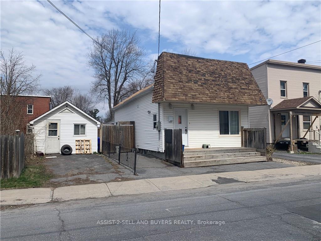 Photo 10 of 209 Third Street E, Cornwall — HOMEH