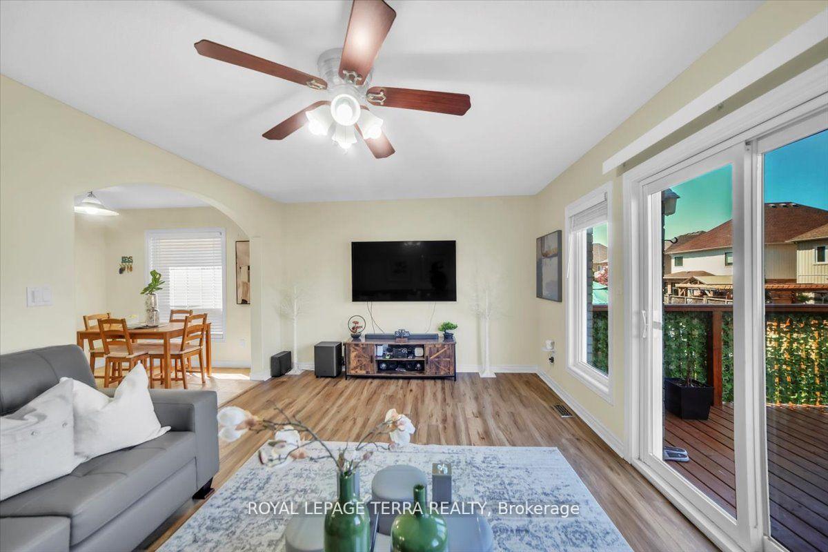 Photo 12 of 31 Vipond Street, Guelph, Grange Road — HOMEH