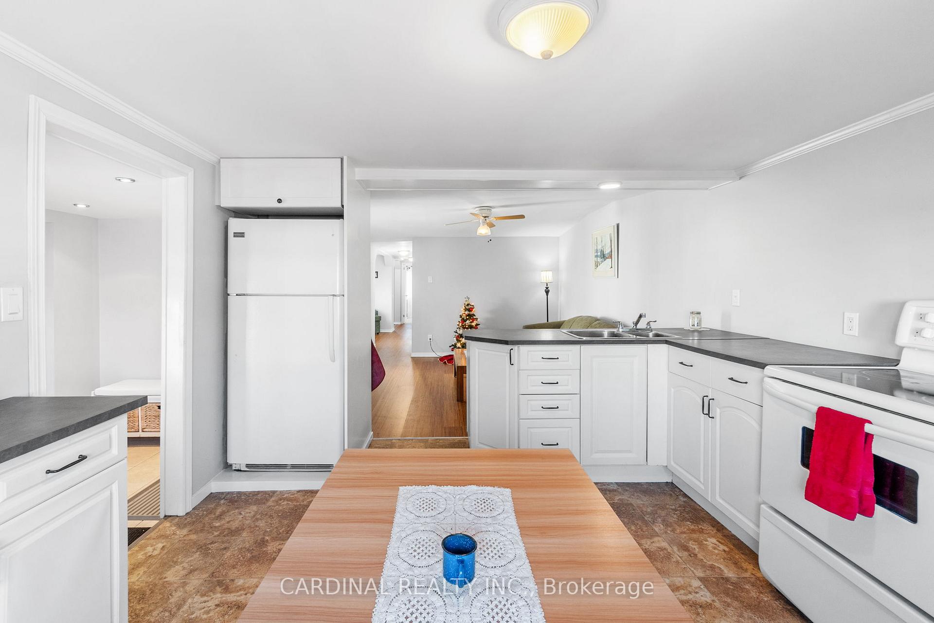 Photo 19 of 406 Cunningham Crescent, Hamilton Township, Rural Hamilton — HOMEH
