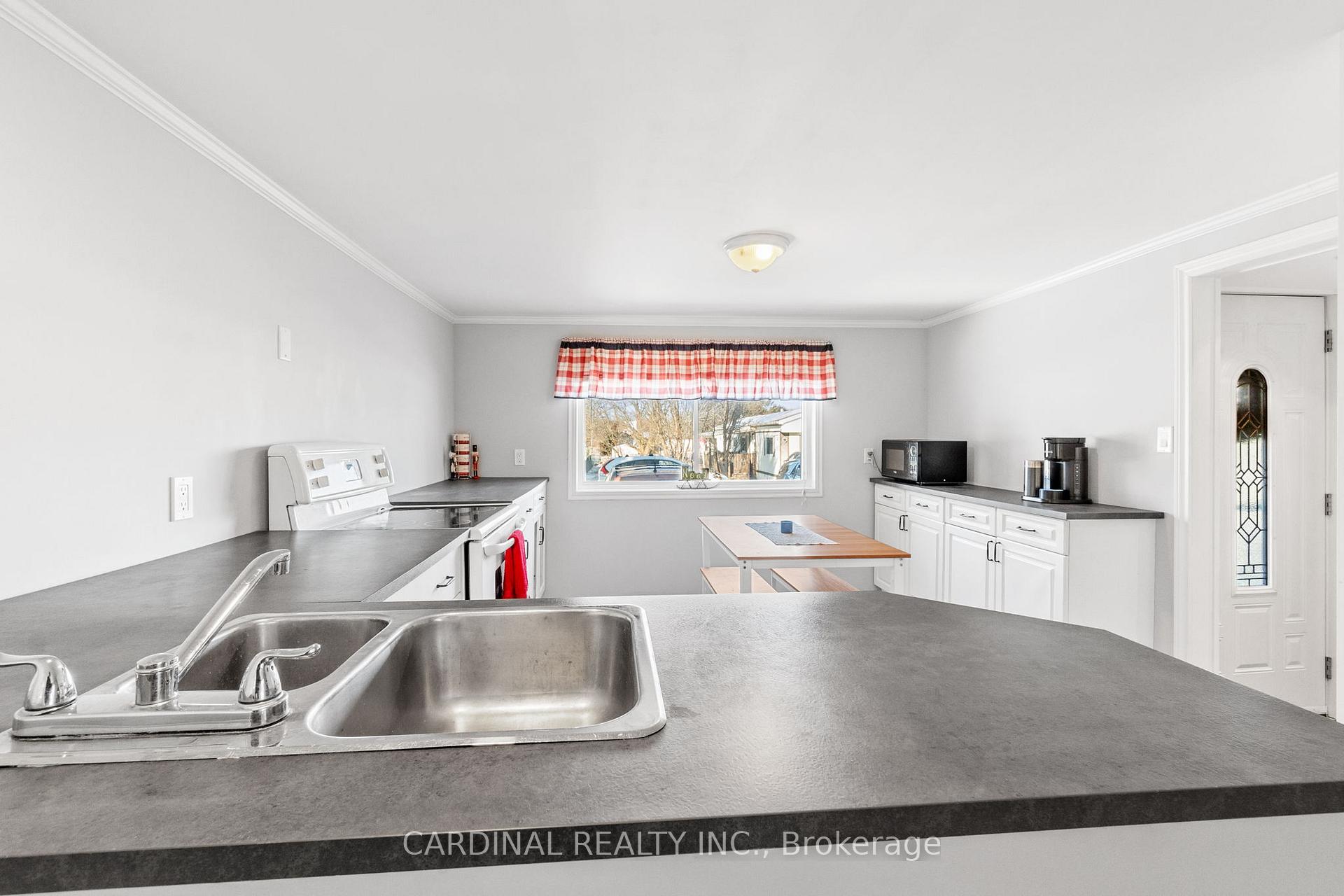 Photo 20 of 406 Cunningham Crescent, Hamilton Township, Rural Hamilton — HOMEH