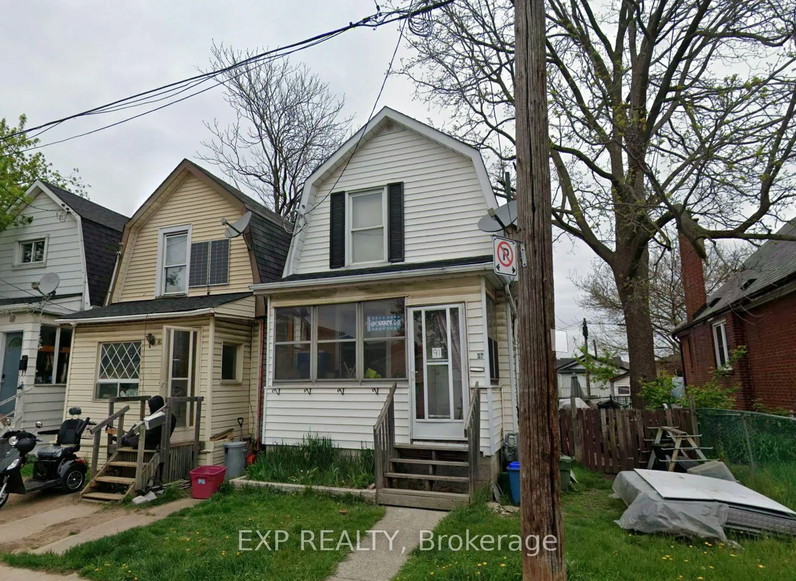 Photo 2 of 91 Britannia Avenue, Hamilton, Crown Point — HOMEH