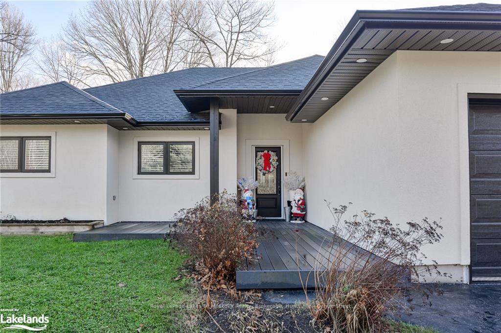 Photo 4 of 515 Lorne Street, Gravenhurst, Muskoka (S) — HOMEH