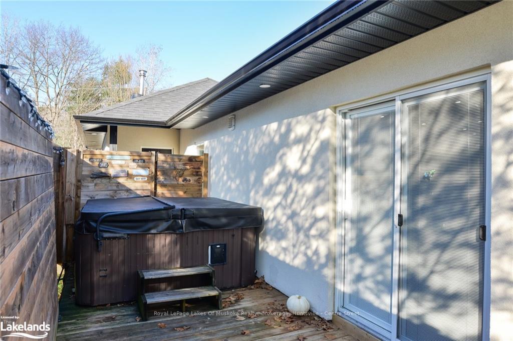 Photo 29 of 515 Lorne Street, Gravenhurst, Muskoka (S) — HOMEH
