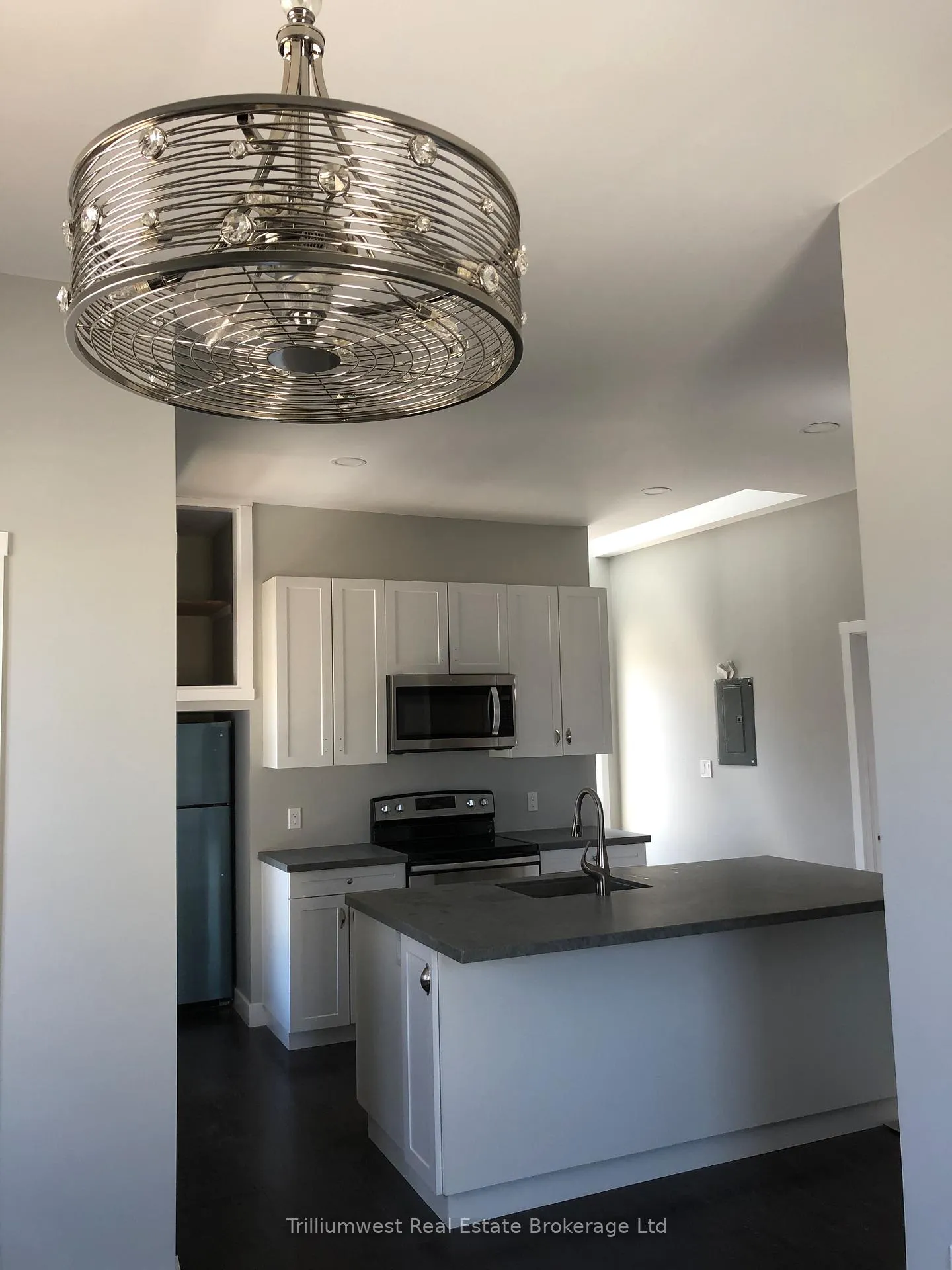 Photo 31 of 552 7th Avenue, Hanover — HOMEH