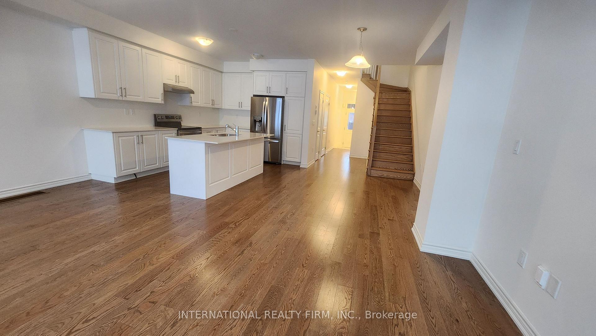 Photo 7 of 157 Shepherd Drive, Barrie, Rural Barrie Southeast — HOMEH
