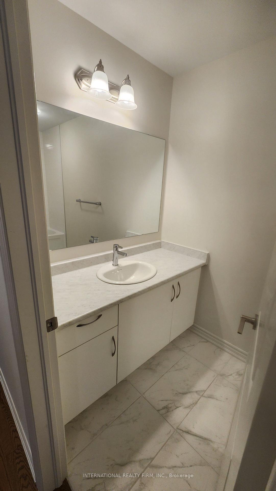 Photo 12 of 157 Shepherd Drive, Barrie, Rural Barrie Southeast — HOMEH