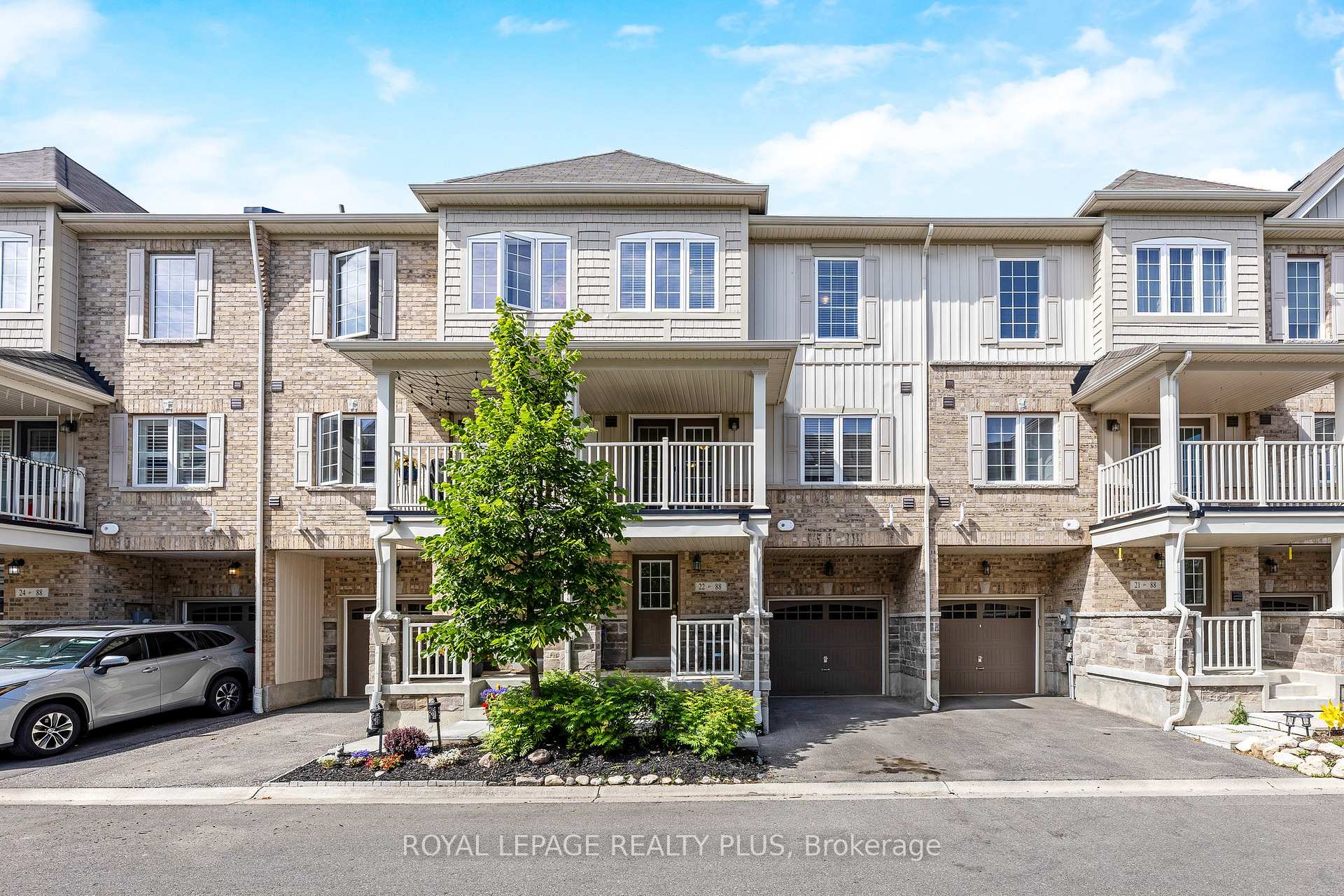 Photo 1 of 88 Decorso Drive, Guelph, Kortright East — HOMEH