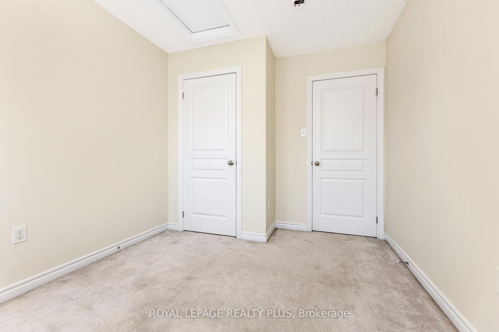 Photo 16 of 88 Decorso Drive, Guelph, Kortright East — HOMEH